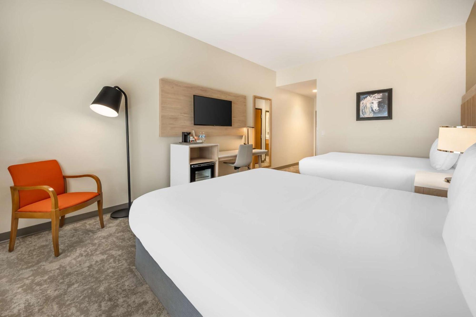 Radisson Hotel Pendleton Airport 외부 사진